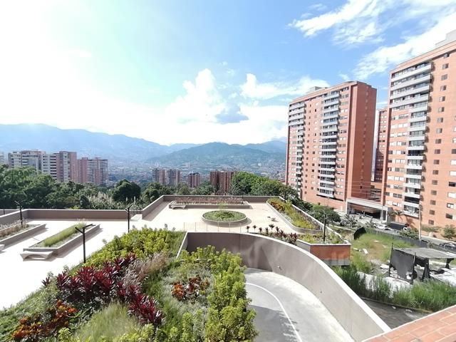 Fotos de LOMA DEL ESCOBERO CERCA A CITY PLAZA