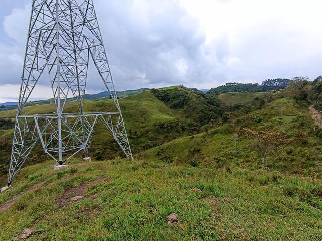Fotos de 2 CUADRAS A LA ESTACION DE NICANOR