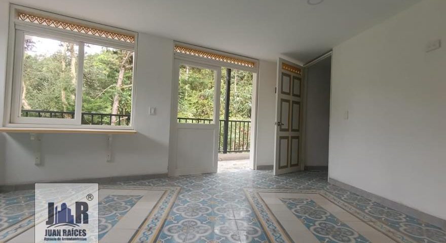 Fotos de LA CLARA 