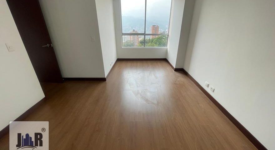 Fotos de ESMERALDAL 