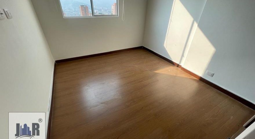 Fotos de ESMERALDAL 