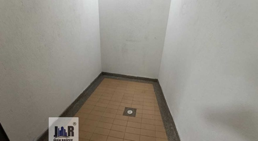 Fotos de EDIFICIO FLORENCIA LA PLANTA ENSEGUIDA DE LA IGLESIA DE LA MADRE LAURA