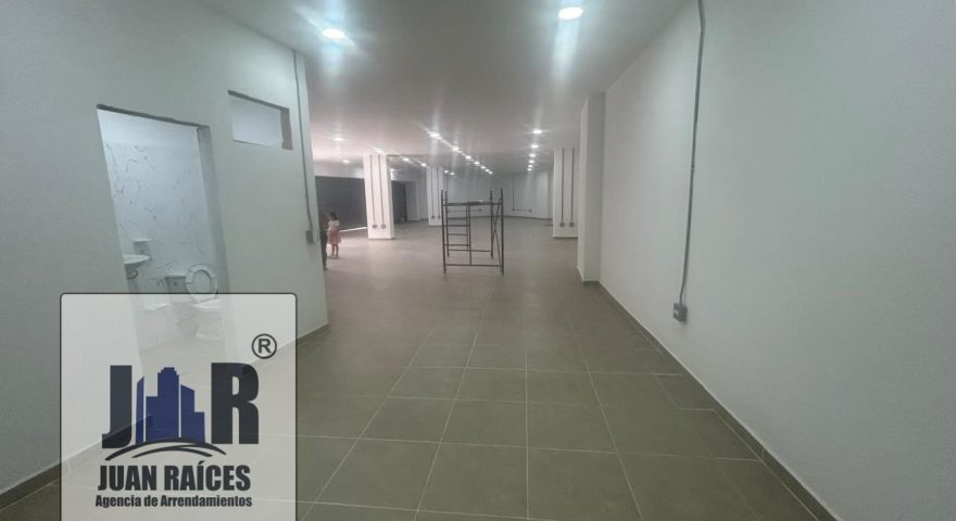 Fotos de LA DOCTORA