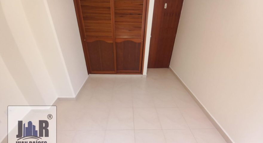 Fotos de ZUÑIGA