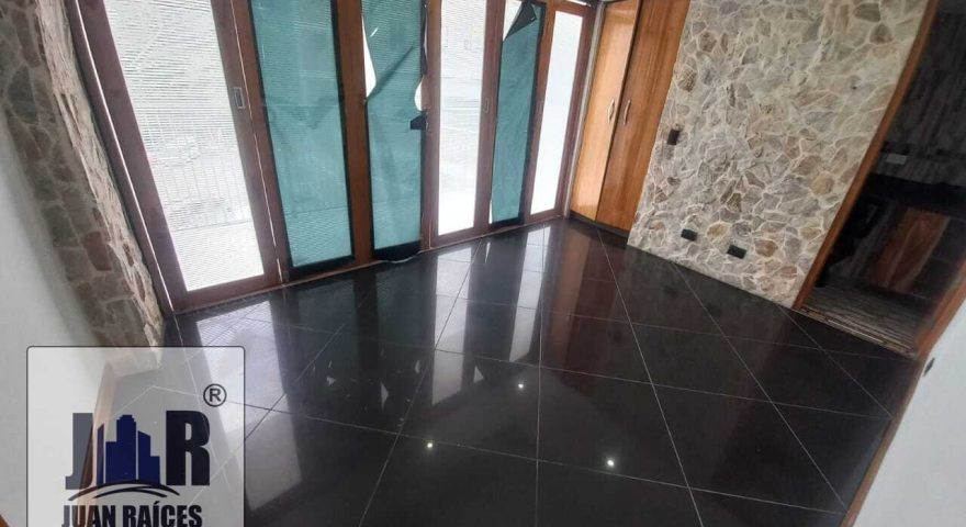 Fotos de LA MINA 
