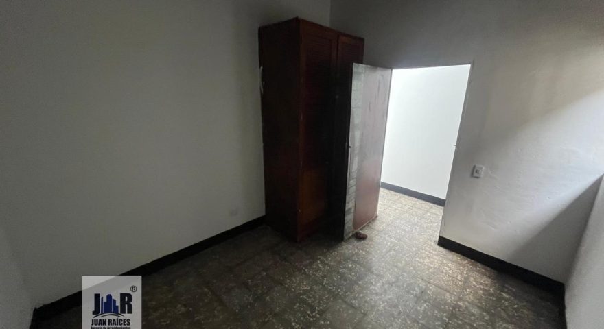 Fotos de FRENTE AL CENSA POR LA BOMBA PRIMAX