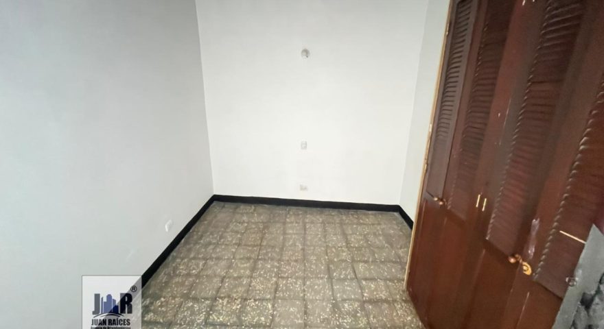 Fotos de FRENTE AL CENSA POR LA BOMBA PRIMAX