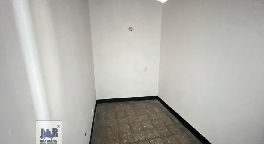 Fotos de FRENTE AL CENSA POR LA BOMBA PRIMAX