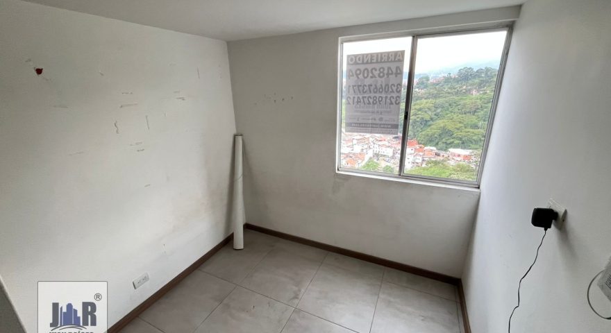 Fotos de VIA VIEJA EL PEDREGAL, CENTRO DE LA MODA
