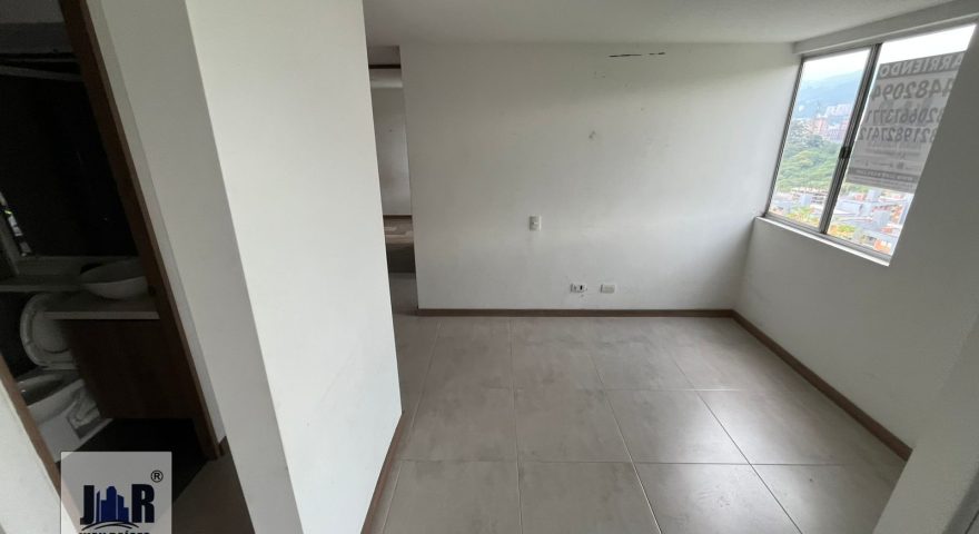 Fotos de VIA VIEJA EL PEDREGAL, CENTRO DE LA MODA