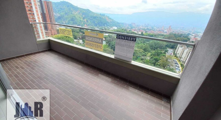 Fotos de SURAMERICANA 