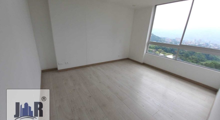 Fotos de SURAMERICANA 
