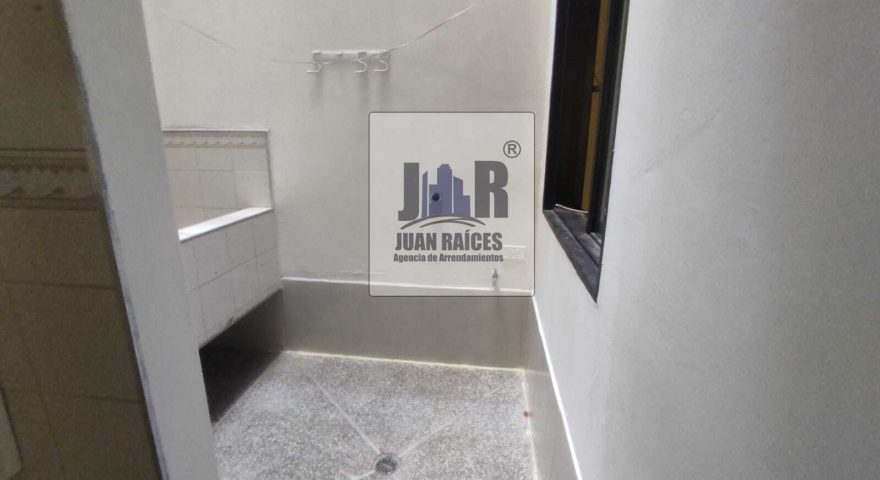Fotos de LA DOCENA
