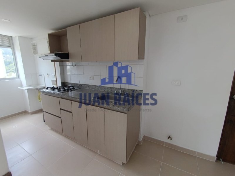 Apartamento en Arriendo en La Tablaza Cod 7015