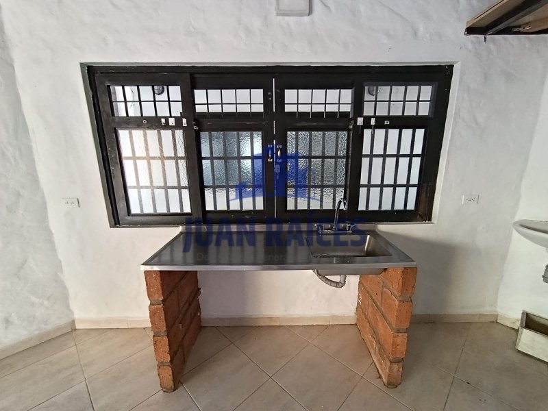 Local en Arriendo en VEREDA LA AMALIA Cod 5940