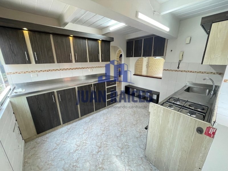Apartamento en Arriendo en La Mota Cod 7080