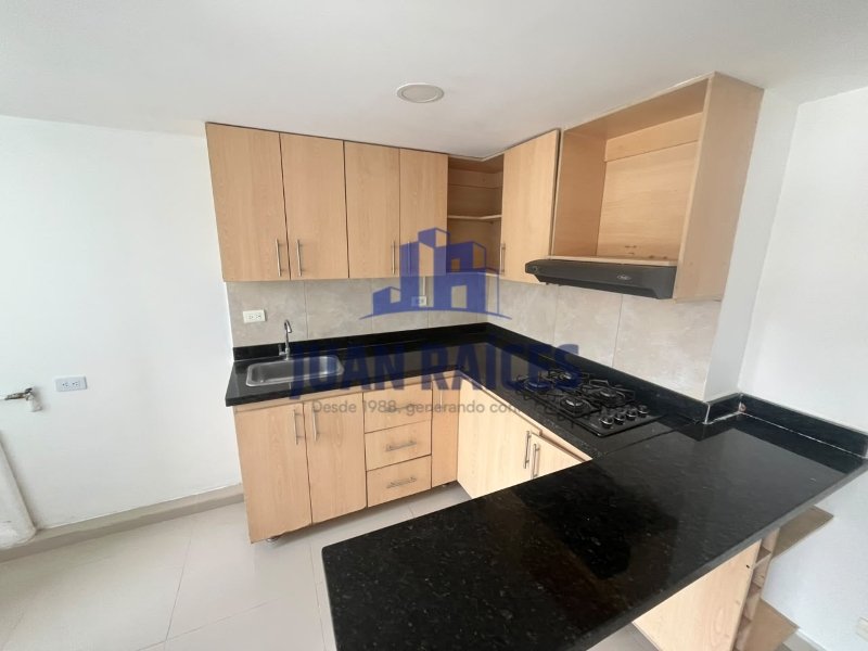 Apartamento en Arriendo en CORREG. SAN ANTONIO DE PRADO Cod 3800
