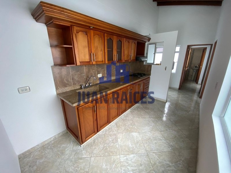 Apartamento en Arriendo en FELIPE ECHAVARRIA 2 Cod 6441