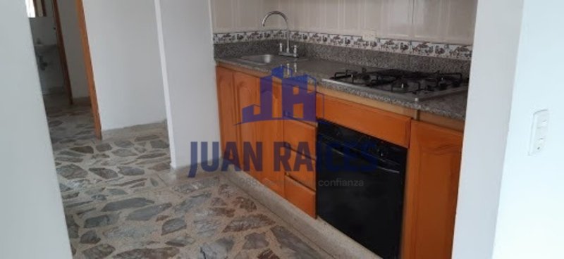 Apartamento en Arriendo en El Portal Cod 1587