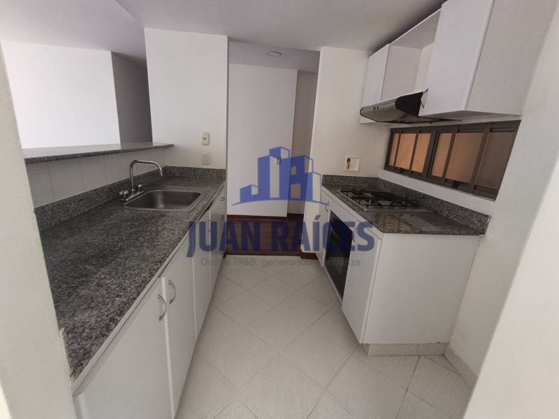 Apartamento en Arriendo en Pontevedra Cod 4877