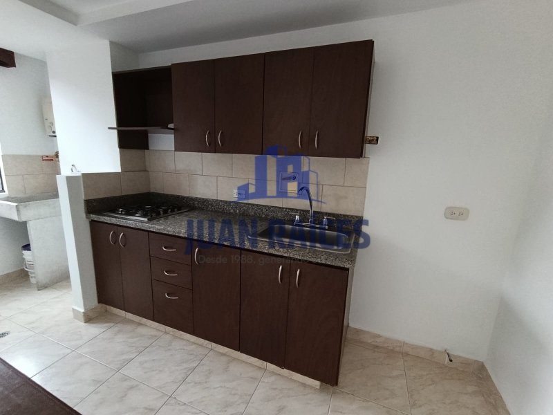 Apartamento en Arriendo en LAS CASITAS Cod 7093