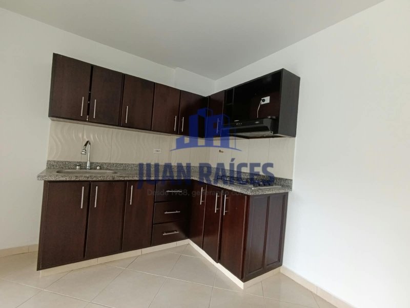 Apartamento en Arriendo en BARRIOS UNIDOS Cod 7107